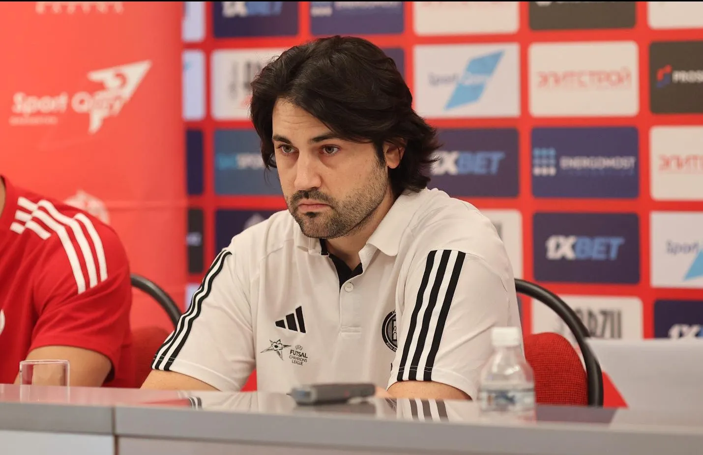 Futsal Kairat Главный тренер: Марлон Веласко Futsal Kairat Главный тренер: Марлон Веласко фото на sportnews.kz от 02 мая 2025 09:33