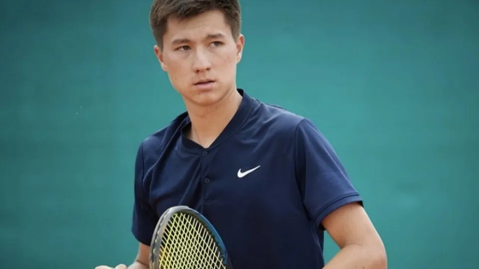 Теннис Бейбут Жукаев фото на sportnews.kz от 02 мая 2025 21:55