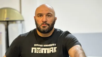 Тренер Алмабаева прокомментировал грядущий исторический поединок подопечного
