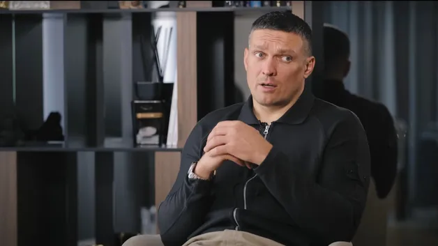 Александр Усик