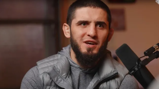 Ислам Махачев 