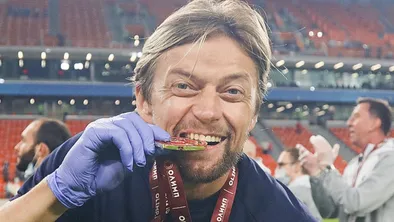 Анатолий Тимощук