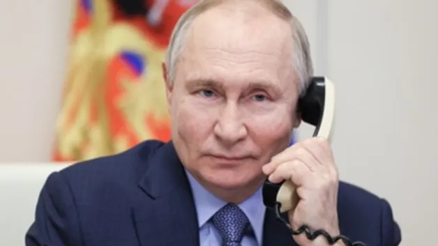 Уроженца Усть-Каменогорска, выигравшего Кубок Гагарина, поздравил Путин