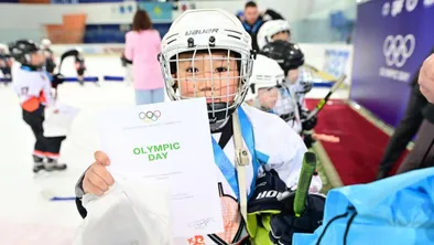 Олимпийский день в Астане отпраздновали турниром по детскому хоккею