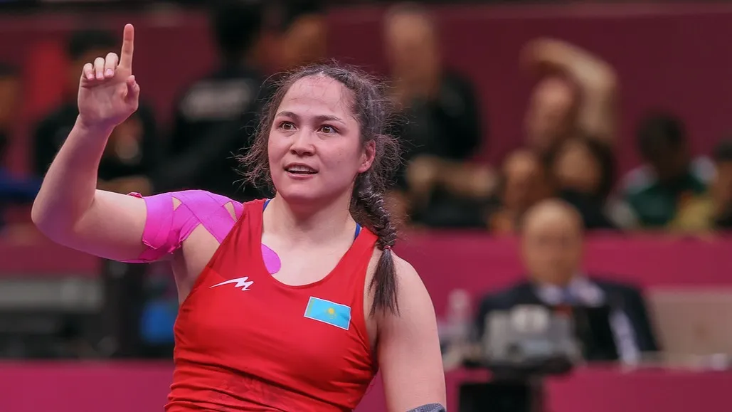 Женская борьба Жамиля Бакбергенова фото на sportnews.kz от 28 мая 2025 20:06