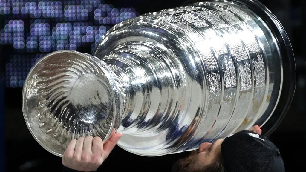 Финал Кубка Стэнли Финал Кубка Стэнли фото на sportnews.kz от 30 мая 2025 08:44
