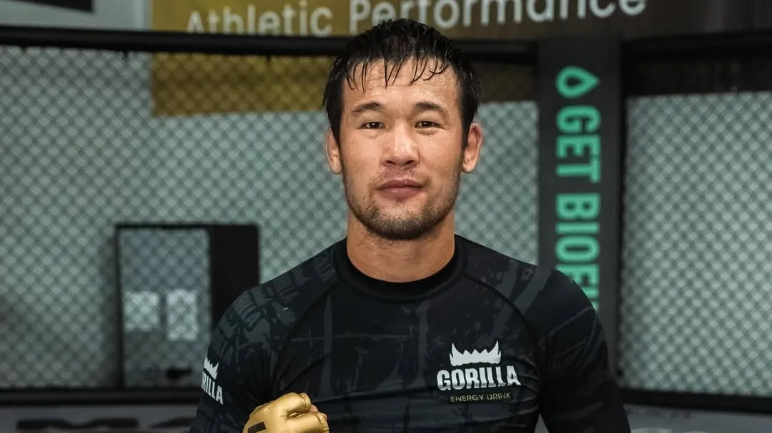 Шавкат Рахмонов фото на sportnews.kz от 01 июня 2025 16:01