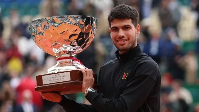 Теннис Карлос Алькарас фото на sportnews.kz от 02 июня 2025 17:09
