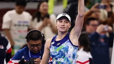 Елена Рыбакина