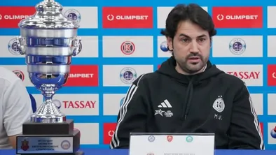 АФК "Кайрат" попрощался с тренером после успеха в Лиге чемпионов: почему ушел Марлон Веласко