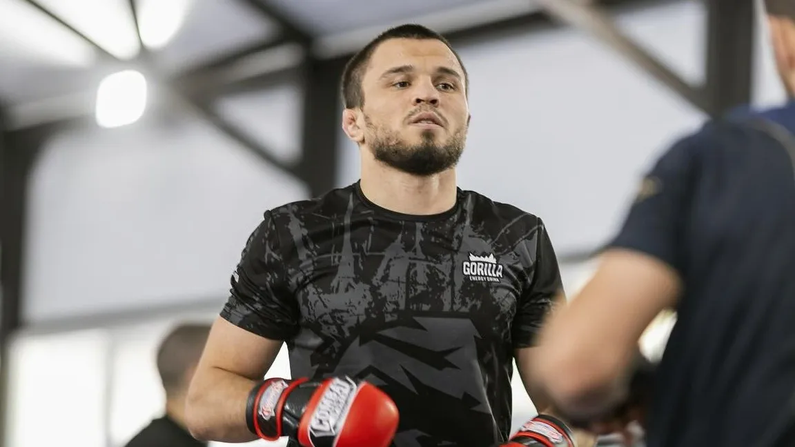 Умар Нурмагомедов Умар Нурмагомедов фото на sportnews.kz от 12 июня 2025 03:47