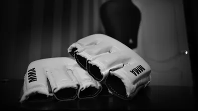 Перчатки MMA