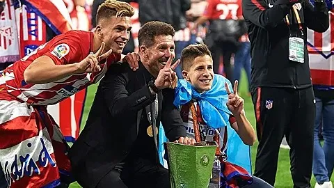 Футбол Диего Симеоне фото на sportnews.kz от 13 июня 2025 13:05