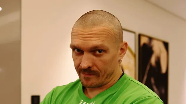 Александр Усик