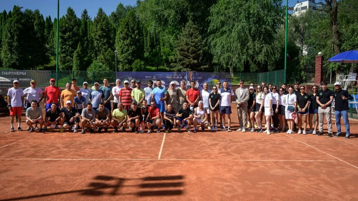 Общее фото участников TS Cup 4 Общее фото участников TS Cup 4 фото на sportnews.kz от 24 июня 2025 16:56