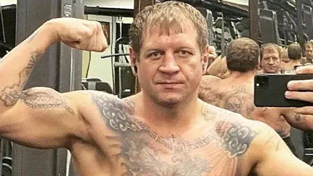 Александр Емельяненко 