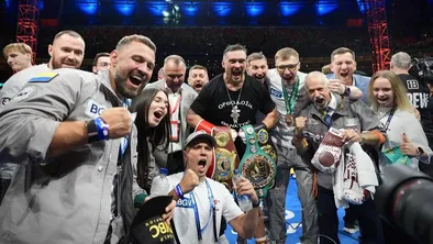 Леннокс Льюис, болевший за Дюбуа, высказался о победе Усика