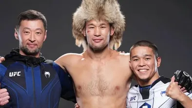 Казахстанский представитель UFC Шавкат Рахмонов прибыл в Абу-Даби, чтобы поддержать своего товарища по команде Асу Алмабаева, передает sportnews.kz.
