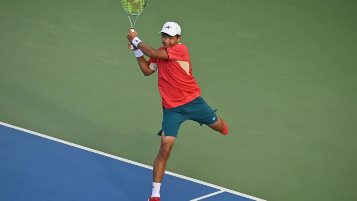 Молодой казахстанец получил шанс на ATP Challenger — старт вышел суровым Молодой казахстанец получил шанс на ATP Challenger — старт вышел суровым фото на sportnews.kz от 29 июля 2025 13:52