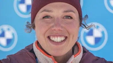 Двукратная олимпийская чемпионка попала под камнепад: легендарную биатлонистку ищут в горах Пакистана