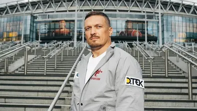 Усик мечтает о бое в Киеве, но пока берет паузу — титул WBO может стать вакантным