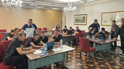 Судьи КПЛ разобрали спорные моменты и подготовились к новым турам