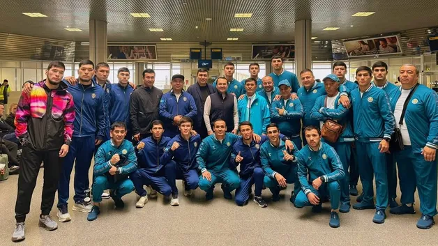 Генсек НОК показал дружеское фото сборных Казахстана и Узбекистана после ЧМ