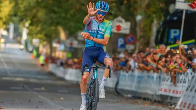 Скарони выиграл итальянскую классику: XDS Astana взяла пятый успех сезона