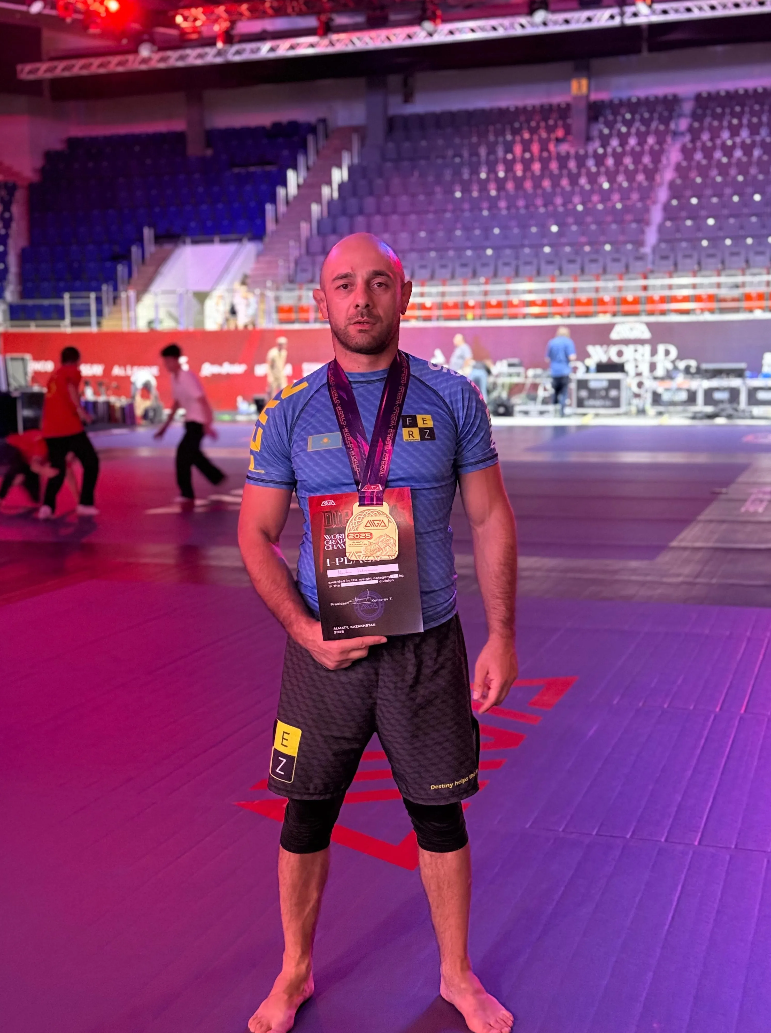 «Салюс»: школа борьбы и путь чемпиона фото на sportnews.kz от 26 сентября 2025 12:19