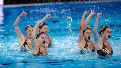 Золото за золотом: казахстанские пловчихи выиграли чемпионат Азии