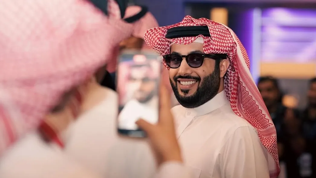 Бесплатный бокс не доехал из Эр-Рияда: DAZN добавил ценник и «премиум»-ярлык фото на sportnews.kz от 17 октября 2025 16:49