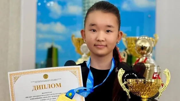 Шахматный фурор в Караганде: юная участница выиграла у фаворитов и взяла золото