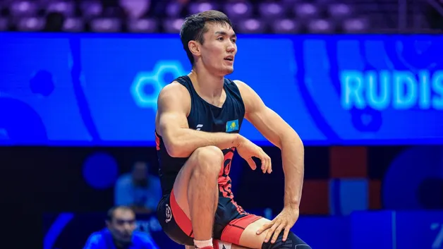 Мерей Маулетханов — бронзовый призер мира: уверенная победа в решающей схватке Мерей Маулетханов — бронзовый призер мира: уверенная победа в решающей схватке