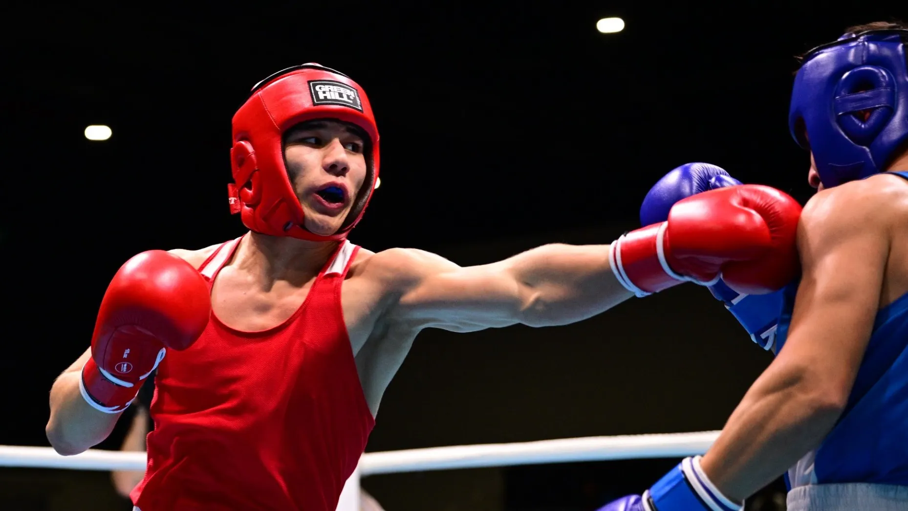 Санжар Матасов завоевал бронзу ЮАИ по боксу: Казахстан продолжает медальную серию Санжар Матасов завоевал бронзу ЮАИ по боксу: Казахстан продолжает медальную серию фото на sportnews.kz от 29 октября 2025 11:18