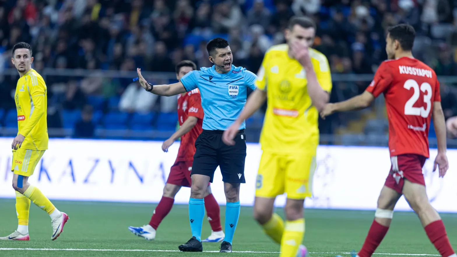 Казахстанская бригада обслужит матч Лиги конференций: кто войдет в состав и где пройдет игра фото на sportnews.kz от 06 ноября 2025 10:21