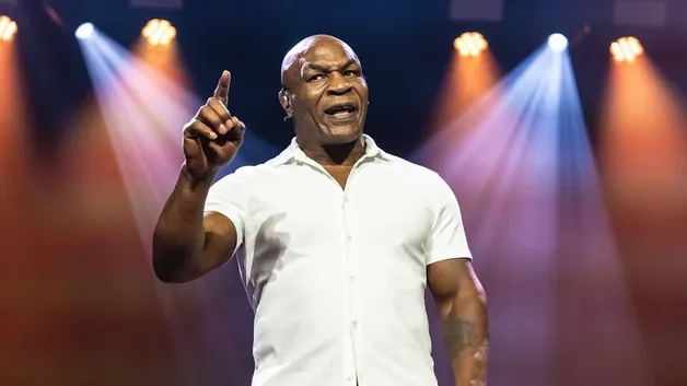 Майк Тайсон назвал лучшего супертяжеловеса планеты: кем восхищается легенда