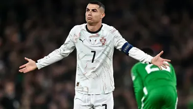 Роналду получил красную карточку в матче с Ирландией: последствия для сборной Португалии на ЧМ