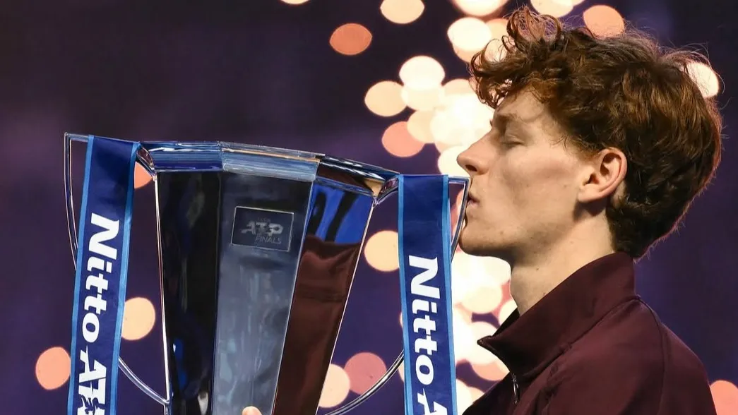 Янник Синнер завершил сезон победой над первой ракеткой мира, но остался вторым в рейтинге фото на sportnews.kz от 17 ноября 2025 09:18