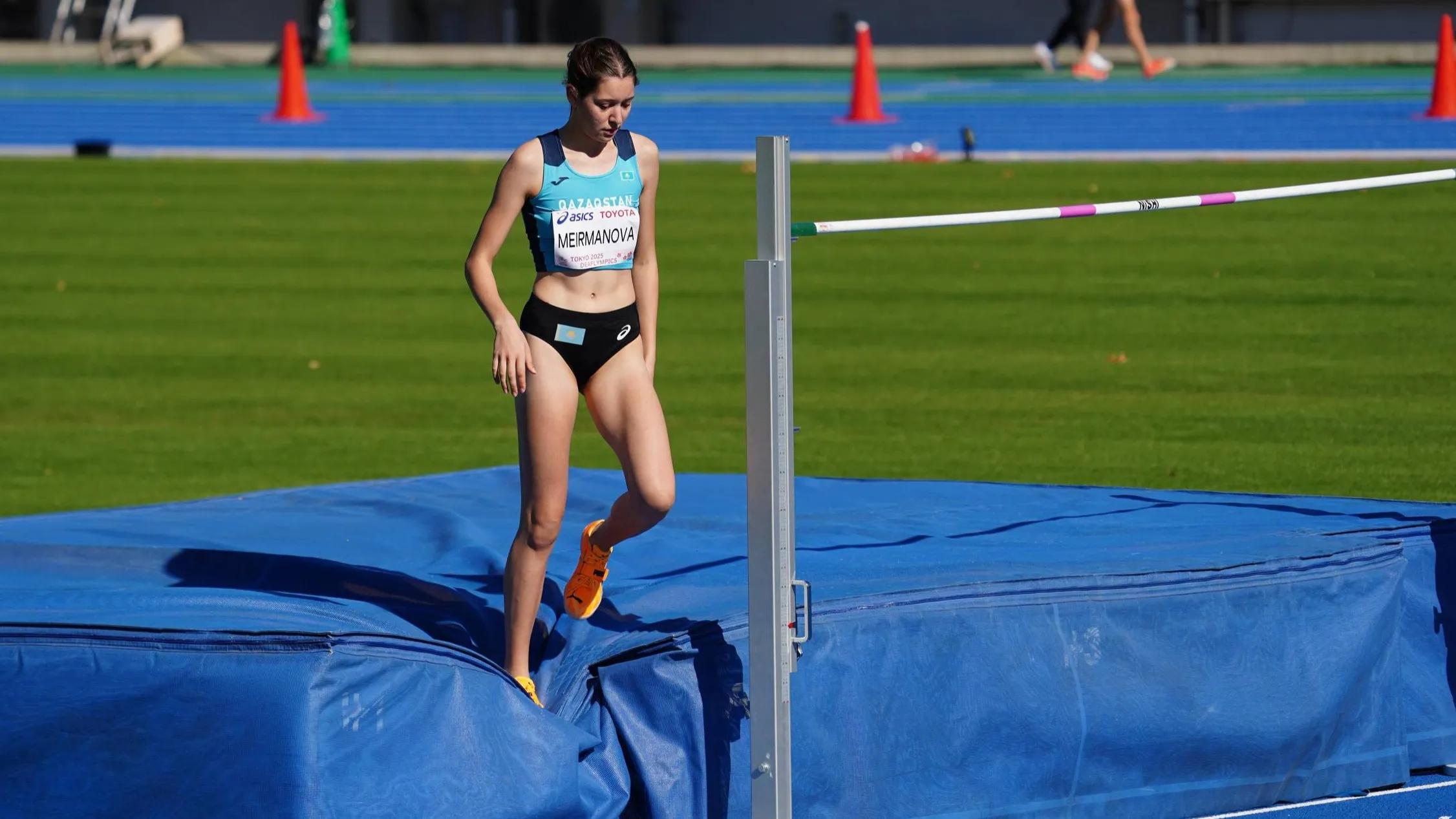 Казахстанская легкоатлетка взяла золото на Сурдлимпиаде в Токио фото на sportnews.kz от 17 ноября 2025 13:14