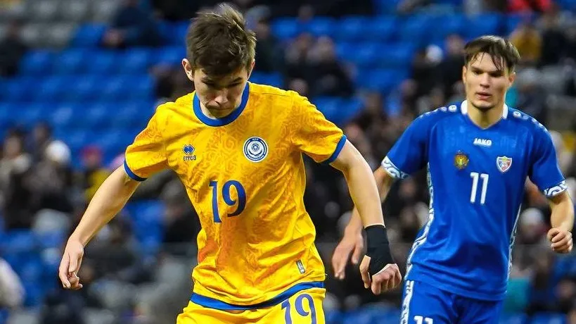 Казахстан U21 упустил победу в концовке матча с Молдовой: все решил один пенальти фото на sportnews.kz от 18 ноября 2025 08:15