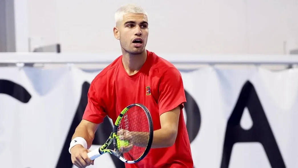 Карлос Алькарас не сыграет на Кубке Дэвиса? Что известно о здоровье первой ракетки мира фото на sportnews.kz от 18 ноября 2025 12:16