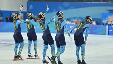 Казахстанские шорт-трекисты выходят на этап в Нидерландах: гонка за олимпийскими квотами