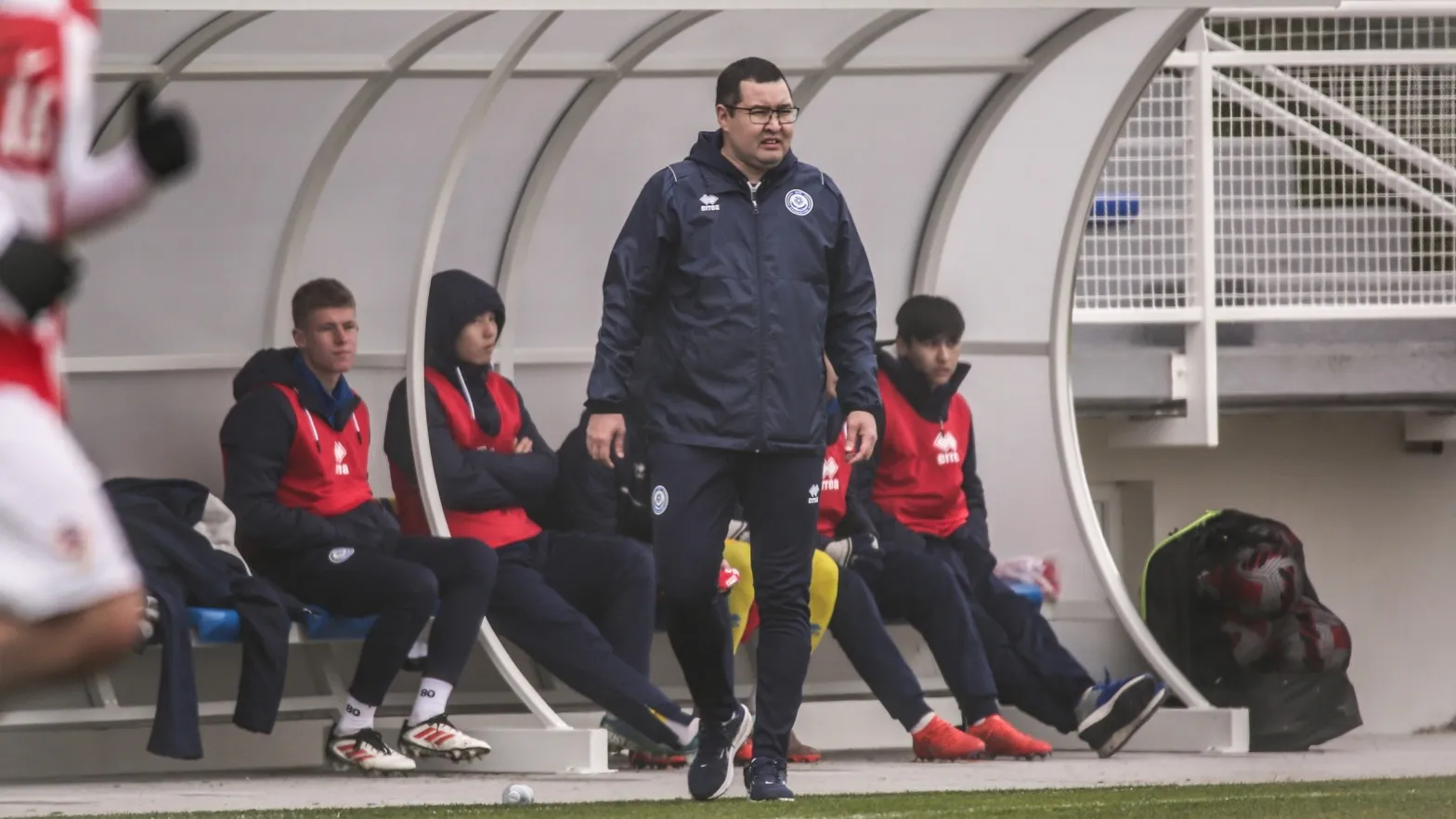 Сборная U-17 прошла первый этап отбора к чемпионату Европы: тренер отметил потенциал игроков фото на sportnews.kz от 26 ноября 2025 13:04