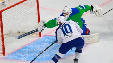 «Барыс» ярко начал выезд, но не удержал темп: чем обернулся матч с «Салаватом Юлаевым»