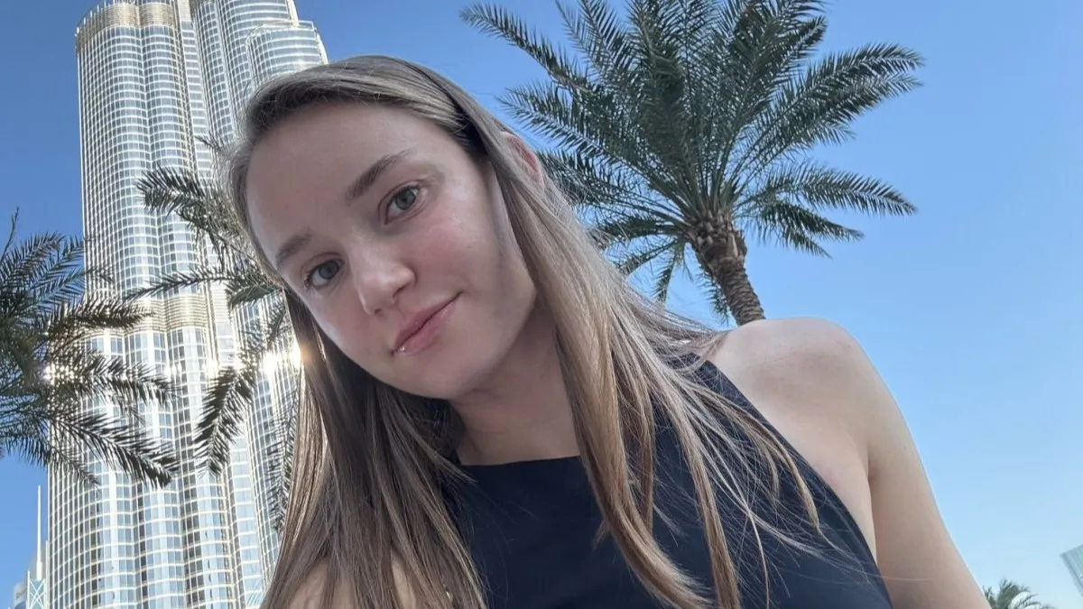 Закаты и покой: где и как Елена Рыбакина перезагружается после победного года фото на sportnews.kz от 28 ноября 2025 11:46