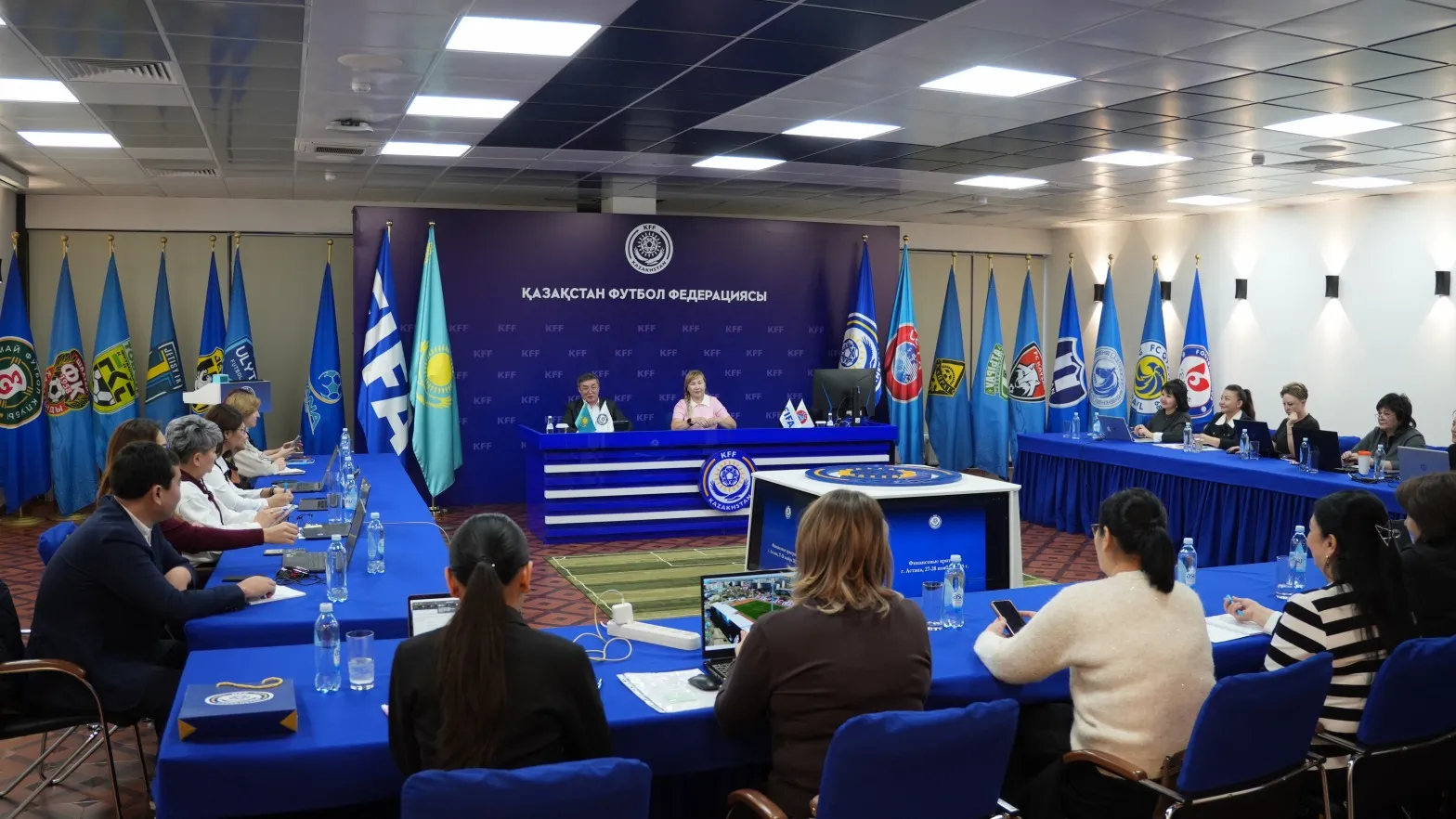 Финансовые правила ужесточаются: что ждет клубы Премьер-лиги в новом сезоне фото на sportnews.kz от 01 декабря 2025 10:48