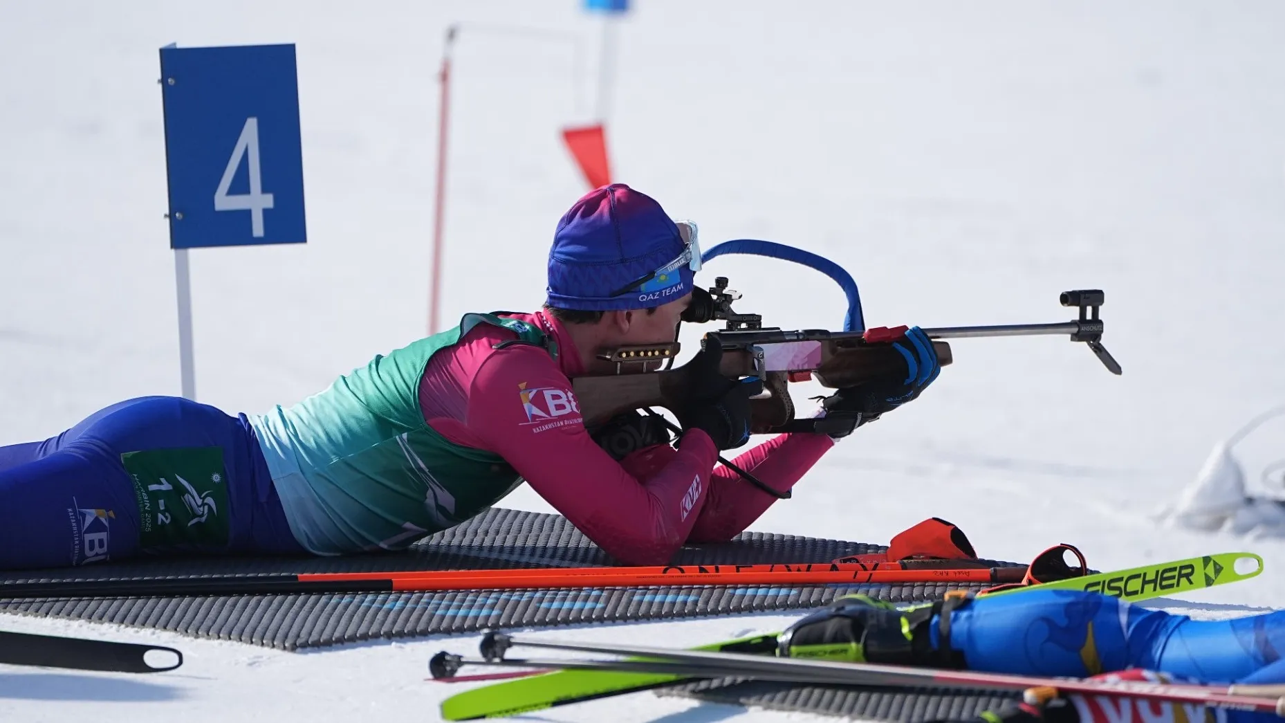 Первый этап Кубка мира по биатлону: чего не хватило казахстанцам в эстафетах фото на sportnews.kz от 01 декабря 2025 11:19