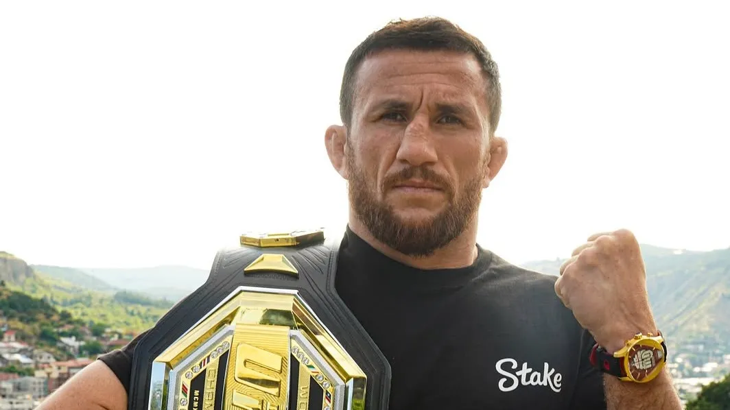 Все на стороне чемпионов: кто и почему может избежать потери титула UFC в декабре фото на sportnews.kz от 01 декабря 2025 16:19