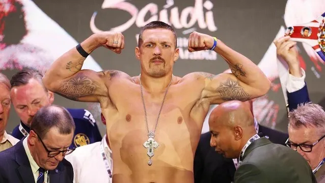 Александр Усик назвал имя своего следующего соперника: выбор удивил фото на sportnews.kz от 02 декабря 2025 12:21