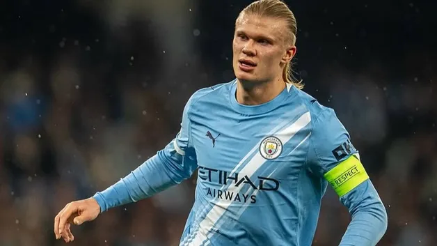 «Манчестер Сити» празднует рекорд Холанда: сотня голов за рекордное количество матчей